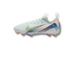 NIKE SCARPA ZM VAPOR 16 ACAD MDS FG/MG JR. - BARELY GREEN/MTLC GOLD COIN